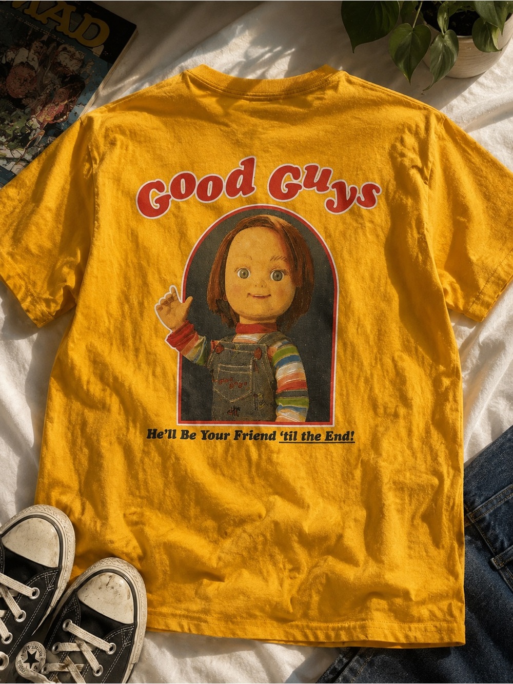 Chucky Good Guys Graphic T-Shirt Yellow Horror Movie Tee Size Medium